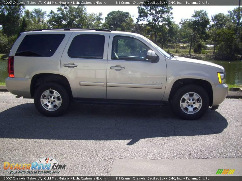 2007 Chevrolet Tahoe LT Gold Mist Metallic / Light Cashmere/Ebony Photo #1