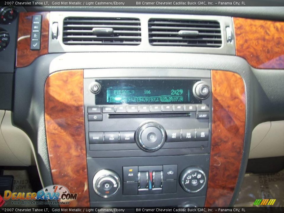 2007 Chevrolet Tahoe LT Gold Mist Metallic / Light Cashmere/Ebony Photo #9
