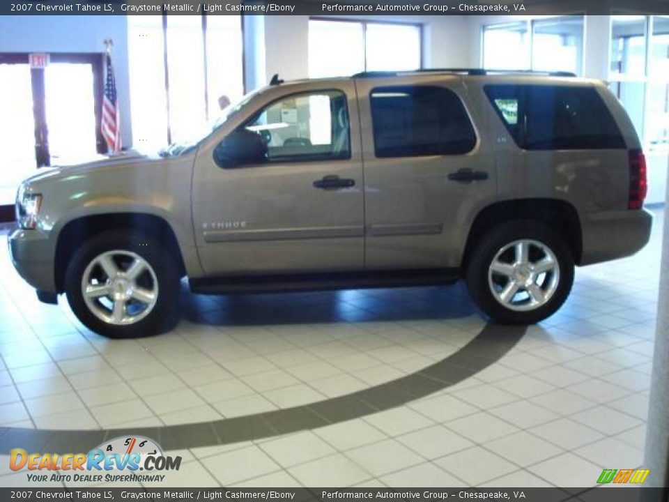 2007 Chevrolet Tahoe LS Graystone Metallic / Light Cashmere/Ebony Photo #2