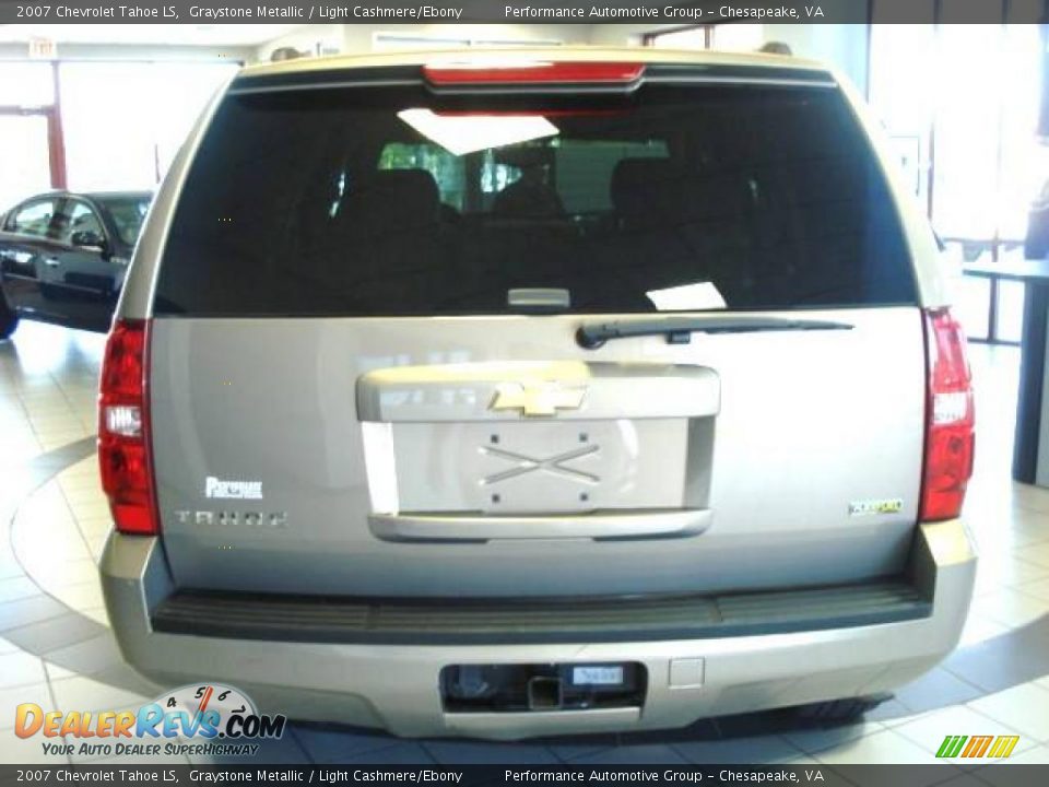 2007 Chevrolet Tahoe LS Graystone Metallic / Light Cashmere/Ebony Photo #4