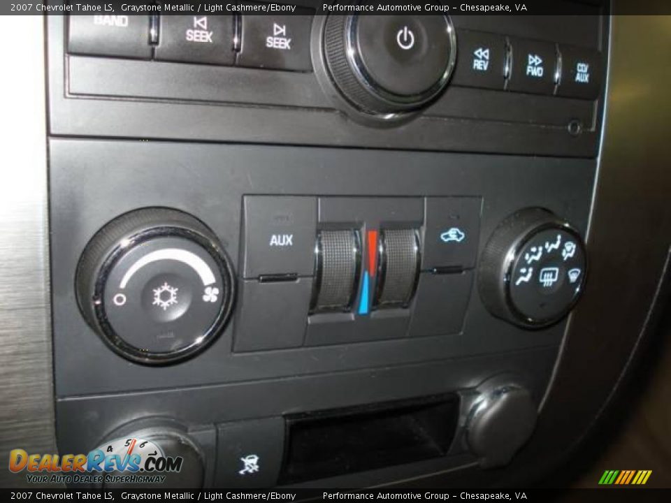 2007 Chevrolet Tahoe LS Graystone Metallic / Light Cashmere/Ebony Photo #21