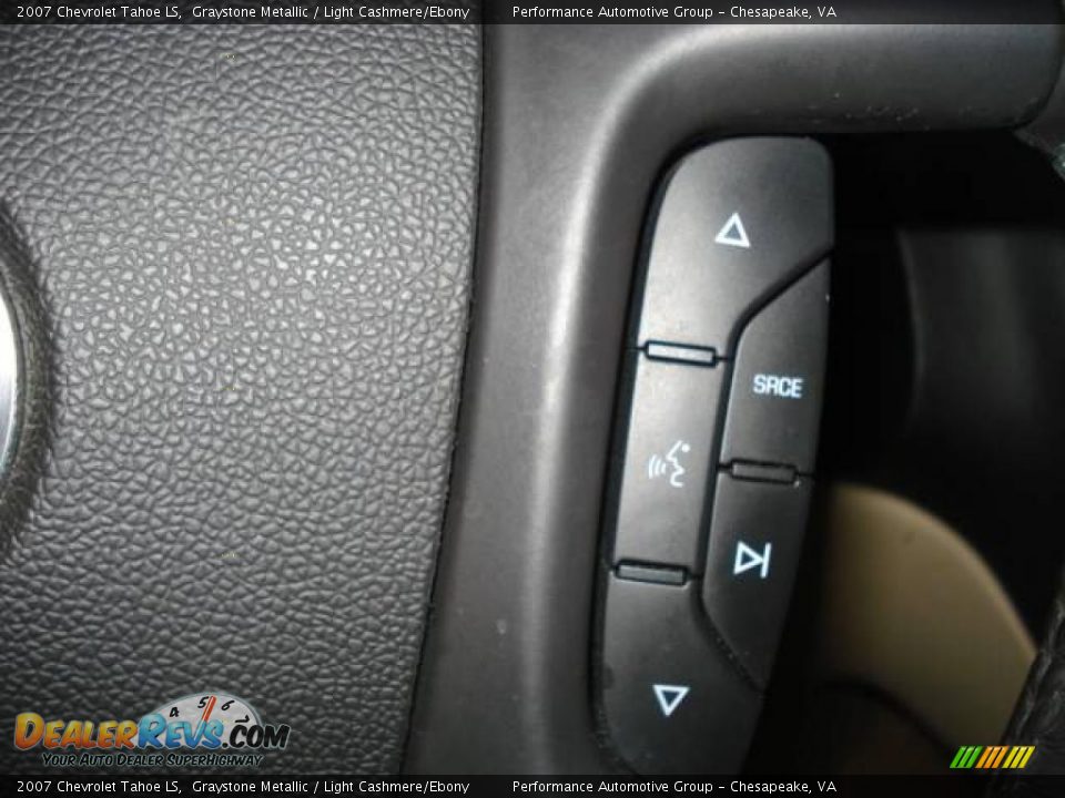 2007 Chevrolet Tahoe LS Graystone Metallic / Light Cashmere/Ebony Photo #23