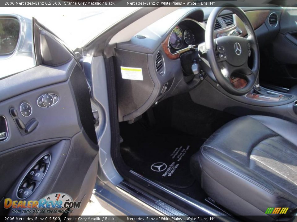 2006 Mercedes-Benz CLS 500 Granite Grey Metallic / Black Photo #12