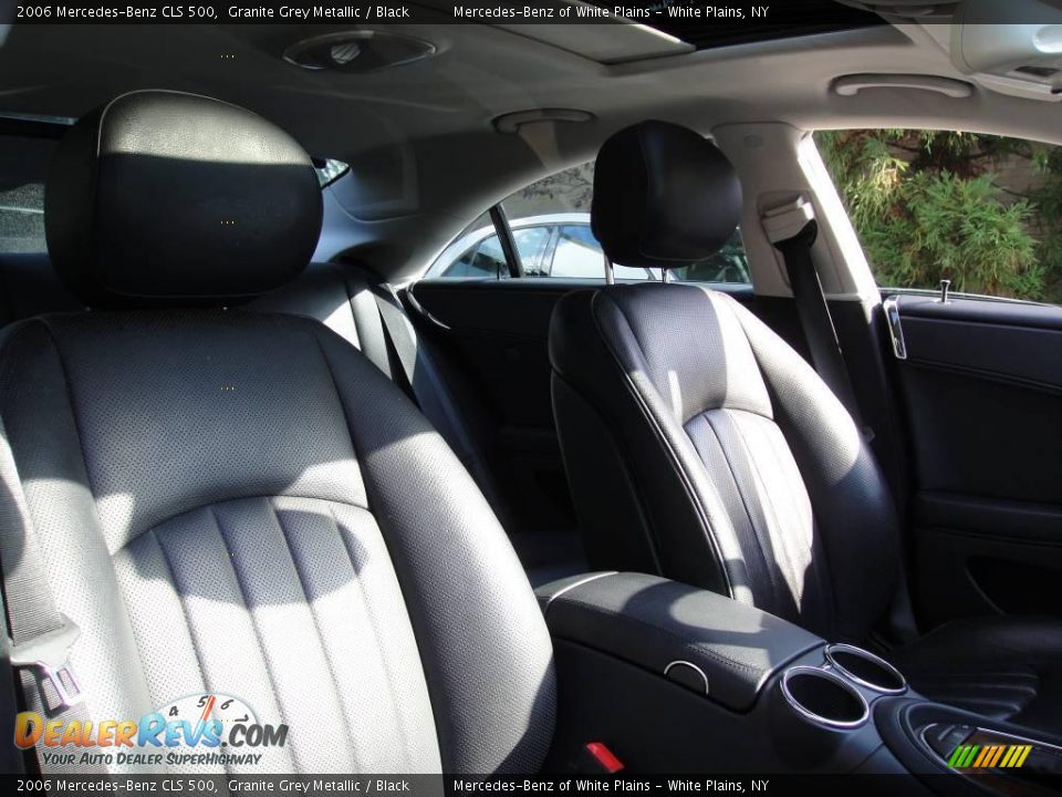 2006 Mercedes-Benz CLS 500 Granite Grey Metallic / Black Photo #16