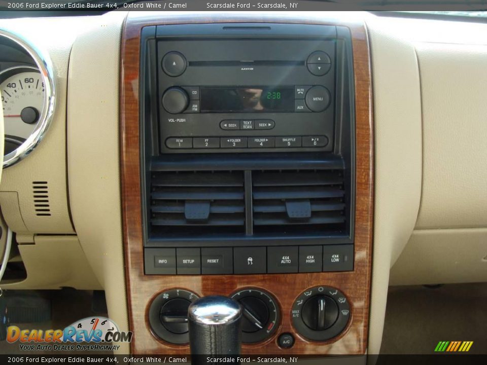 2006 Ford Explorer Eddie Bauer 4x4 Oxford White / Camel Photo #20