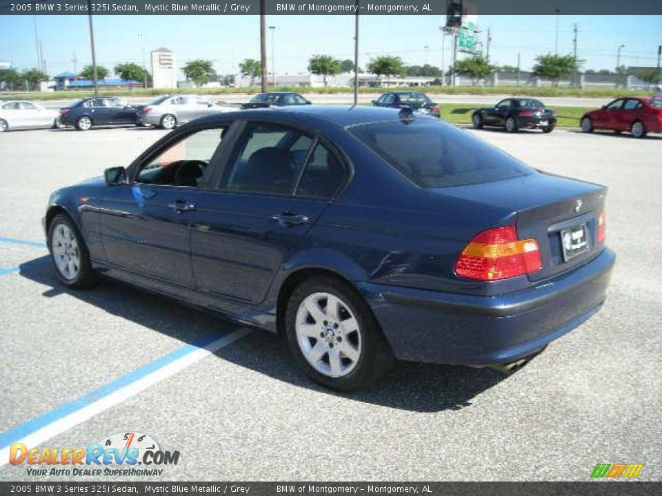 2005 BMW 3 Series 325i Sedan Mystic Blue Metallic / Grey Photo #3