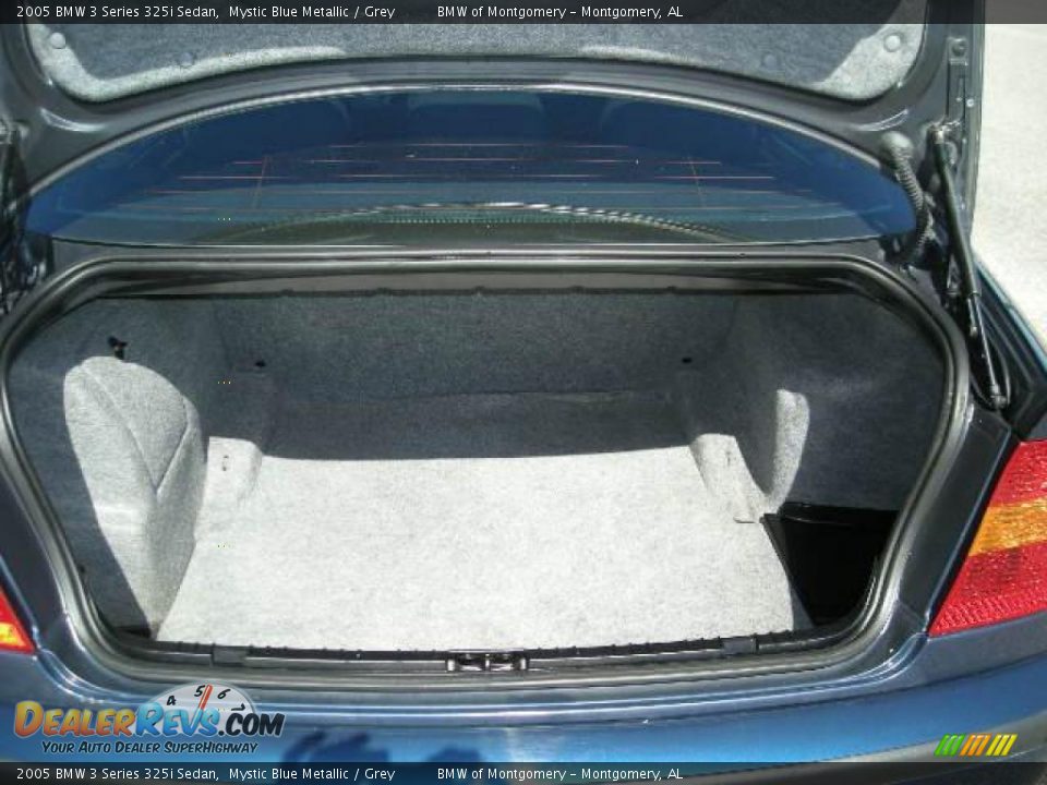 2005 BMW 3 Series 325i Sedan Mystic Blue Metallic / Grey Photo #9