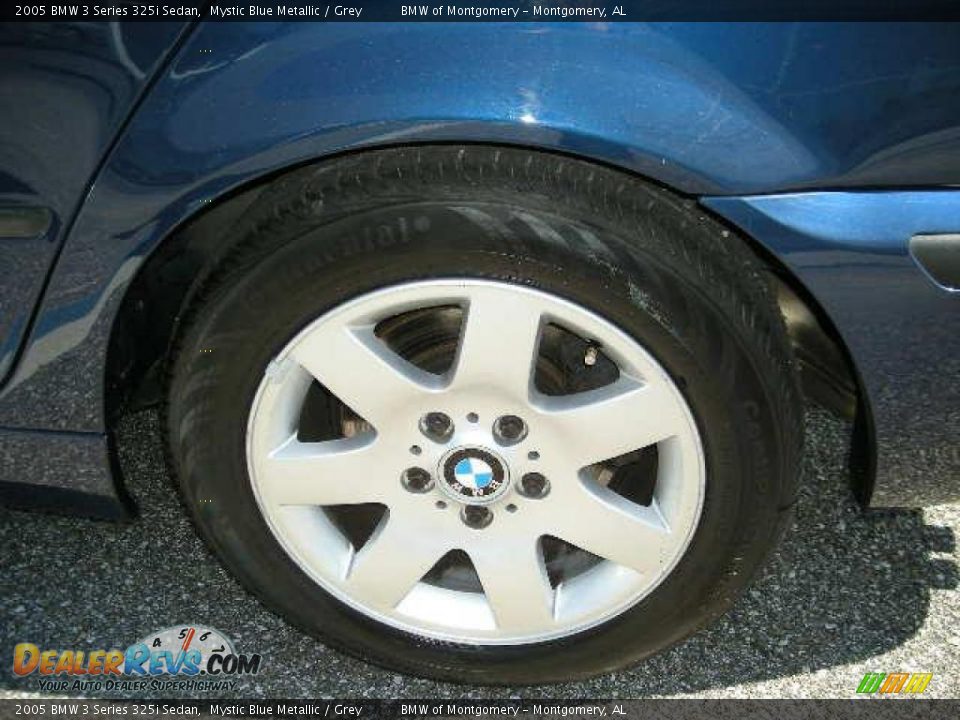 2005 BMW 3 Series 325i Sedan Mystic Blue Metallic / Grey Photo #10