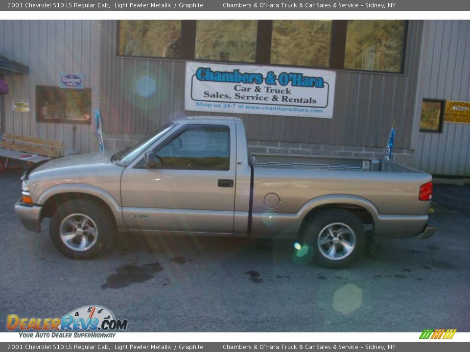 2001 Chevrolet S10 LS Regular Cab Light Pewter Metallic / Graphite Photo #2
