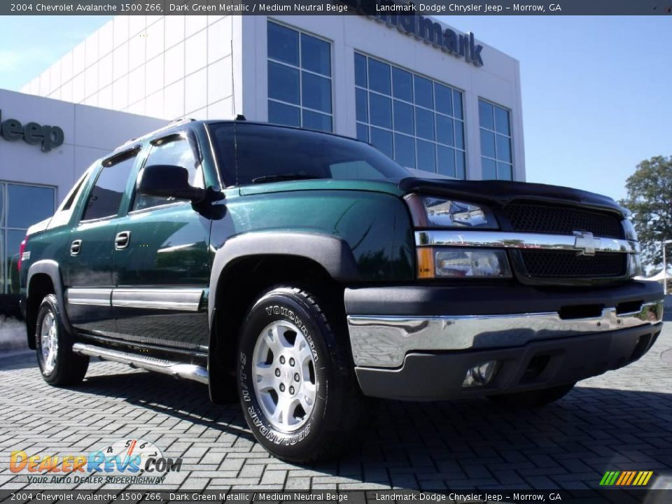 2004 Chevrolet Avalanche 1500 Z66 Dark Green Metallic / Medium Neutral Beige Photo #7