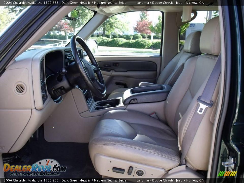 2004 Chevrolet Avalanche 1500 Z66 Dark Green Metallic / Medium Neutral Beige Photo #12