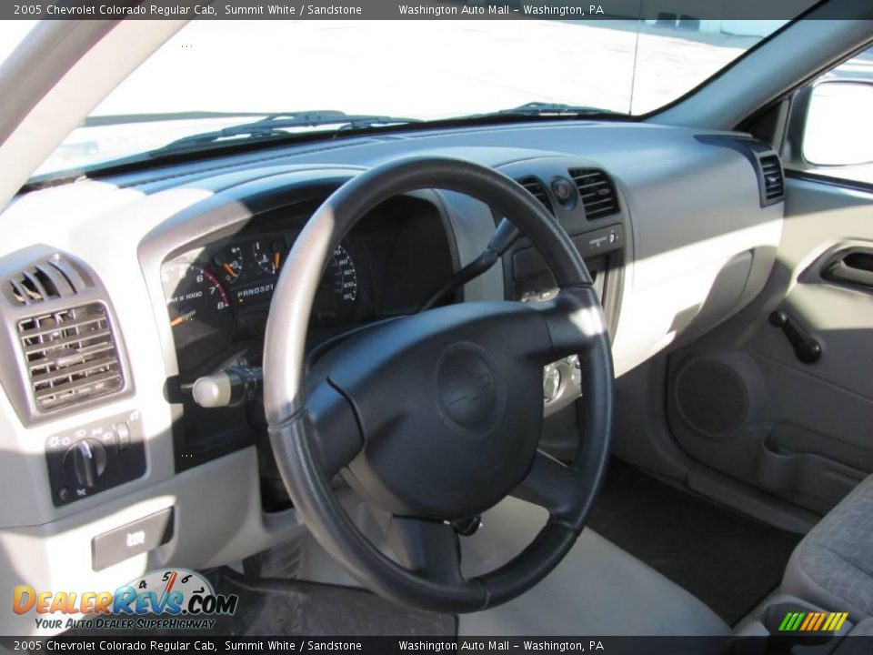 2005 Chevrolet Colorado Regular Cab Summit White / Sandstone Photo #13