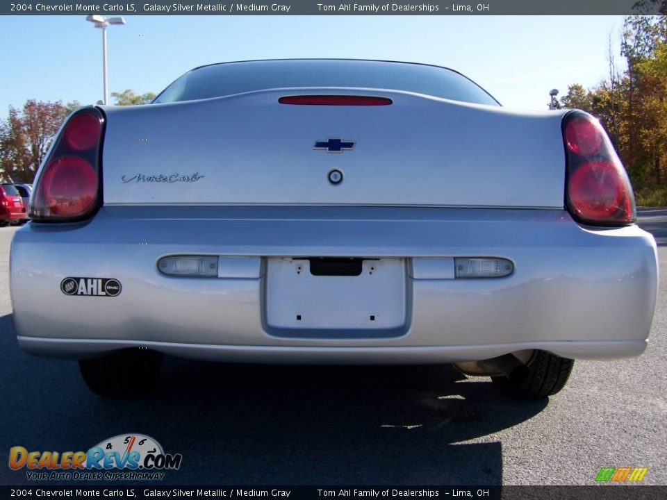 2004 Chevrolet Monte Carlo LS Galaxy Silver Metallic / Medium Gray Photo #6