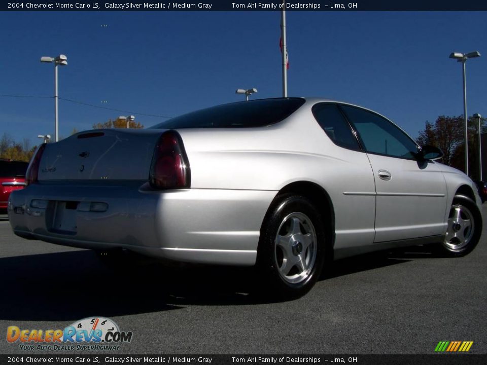 2004 Chevrolet Monte Carlo LS Galaxy Silver Metallic / Medium Gray Photo #7