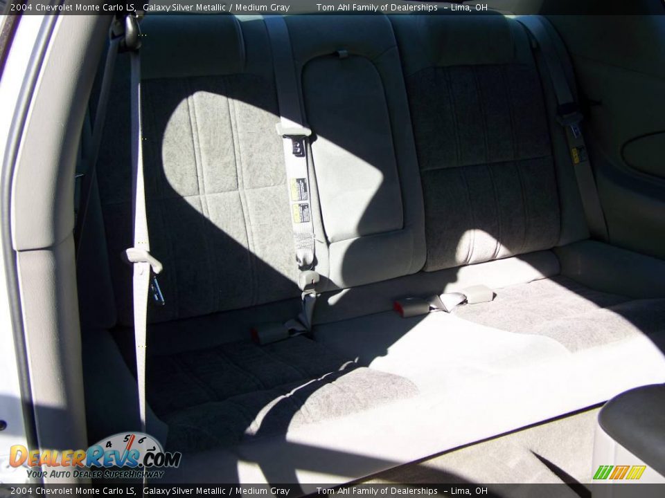 2004 Chevrolet Monte Carlo LS Galaxy Silver Metallic / Medium Gray Photo #11