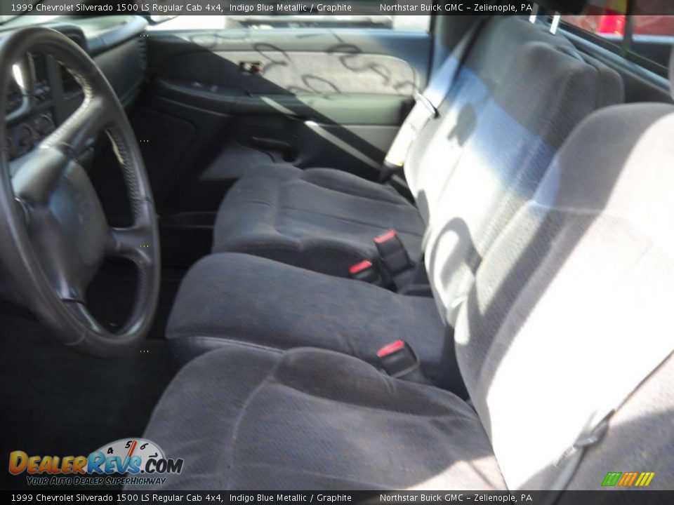 1999 Chevrolet Silverado 1500 LS Regular Cab 4x4 Indigo Blue Metallic / Graphite Photo #8