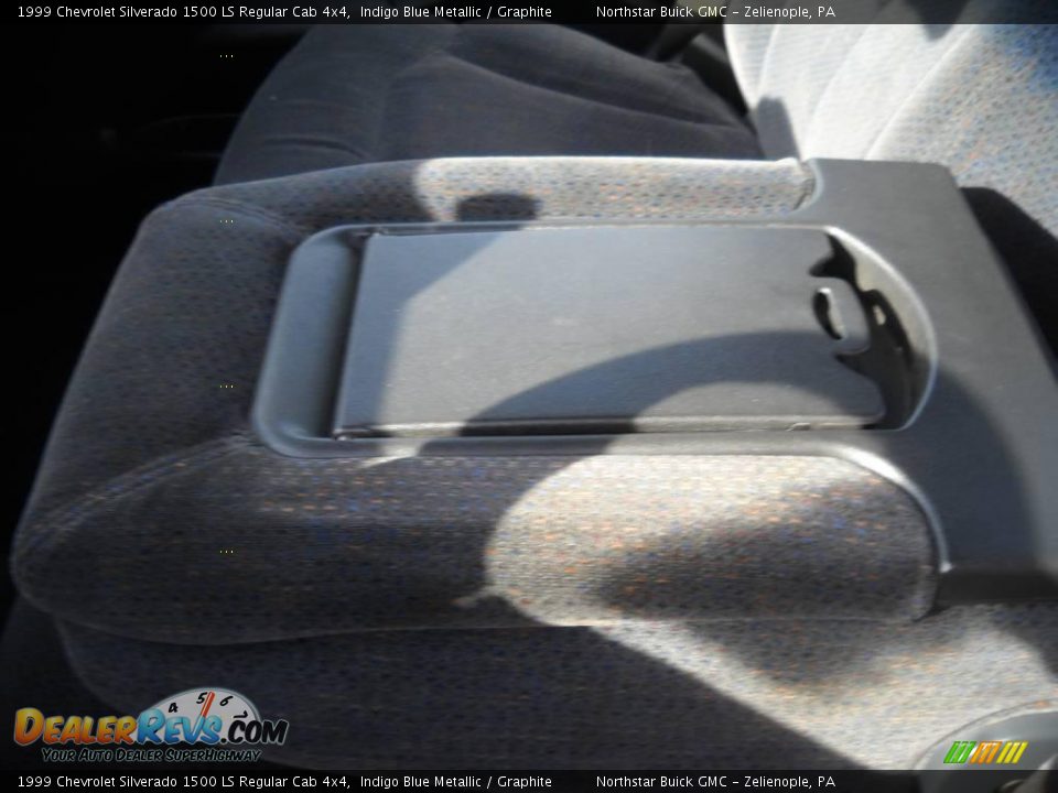 1999 Chevrolet Silverado 1500 LS Regular Cab 4x4 Indigo Blue Metallic / Graphite Photo #11