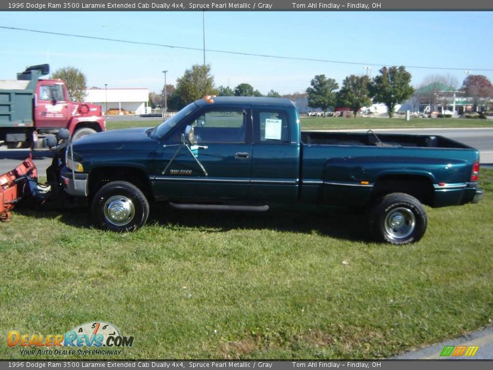 1996 Dodge Ram 3500 Laramie Extended Cab Dually 4x4 Spruce Pearl Metallic / Gray Photo #2