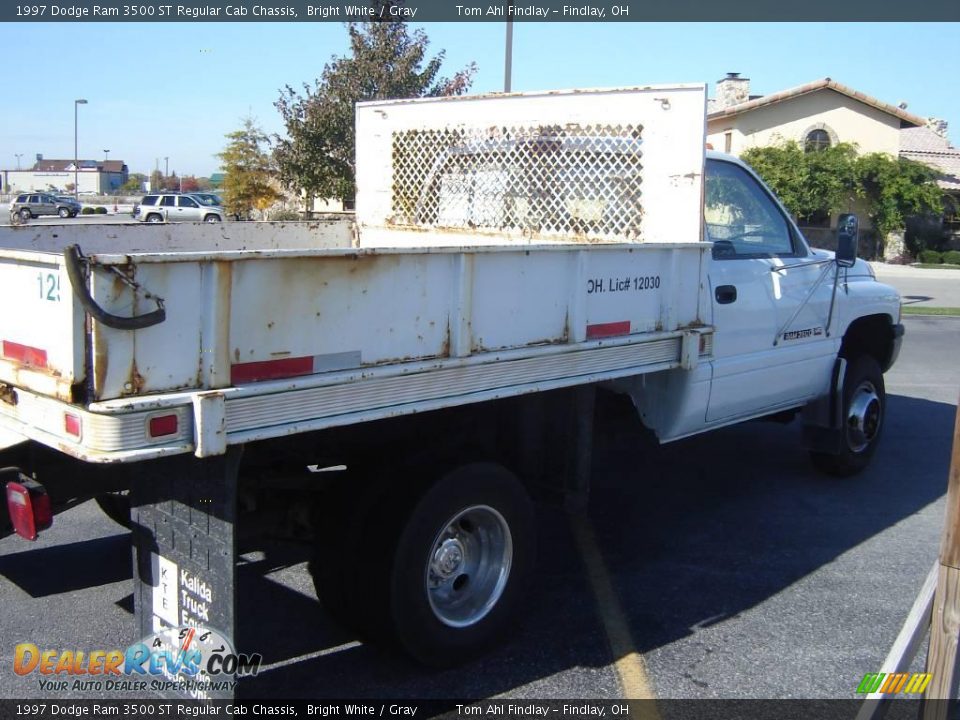 1997 Dodge Ram 3500 ST Regular Cab Chassis Bright White / Gray Photo #7