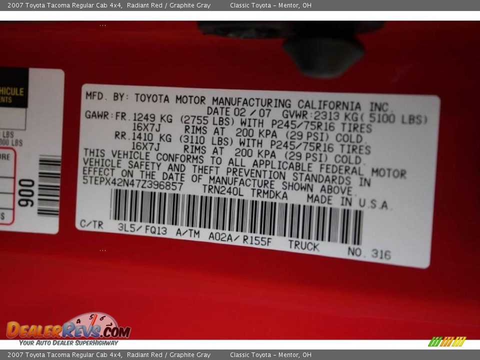 2007 Toyota Tacoma Regular Cab 4x4 Radiant Red / Graphite Gray Photo #18