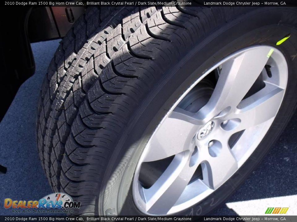 2010 Dodge Ram 1500 Big Horn Crew Cab Brilliant Black Crystal Pearl / Dark Slate/Medium Graystone Photo #15