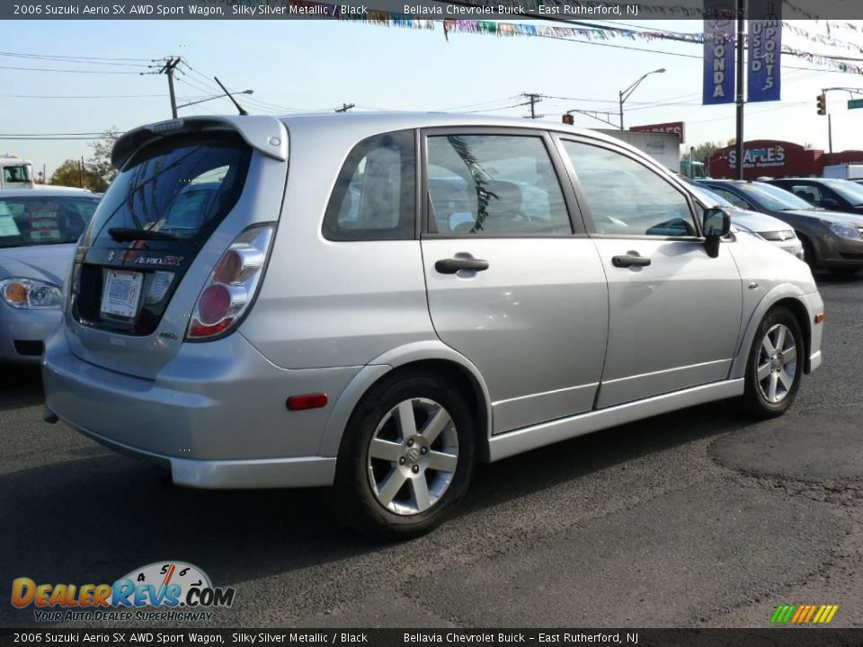 2006 Suzuki Aerio SX AWD Sport Wagon Silky Silver Metallic / Black Photo #4