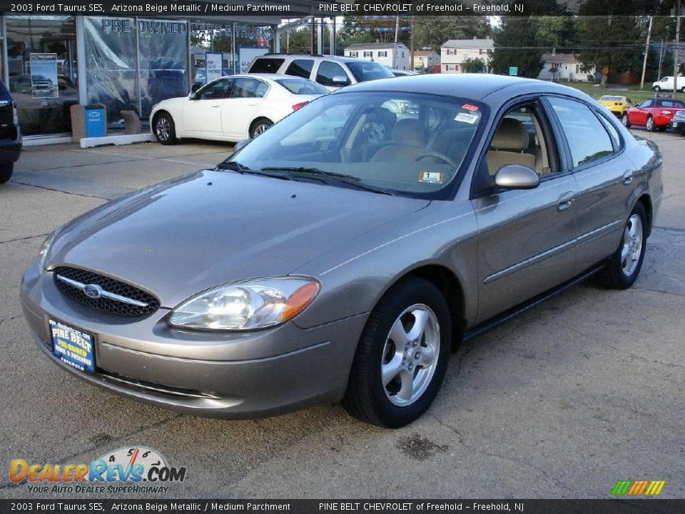 2003 Ford Taurus SES Arizona Beige Metallic / Medium Parchment Photo #1