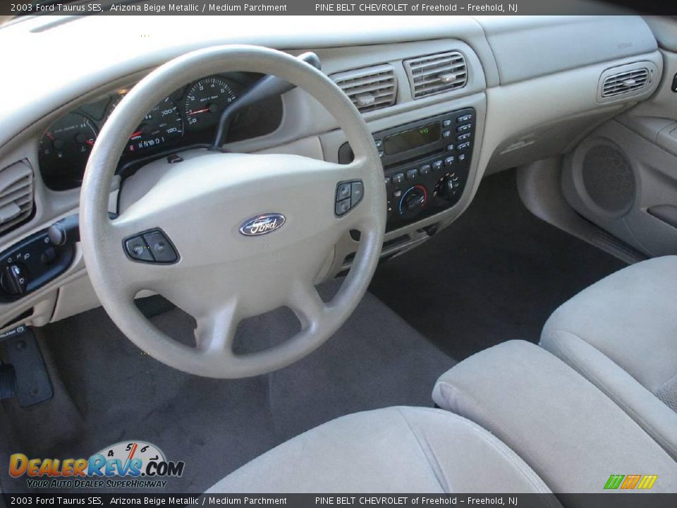2003 Ford Taurus SES Arizona Beige Metallic / Medium Parchment Photo #9