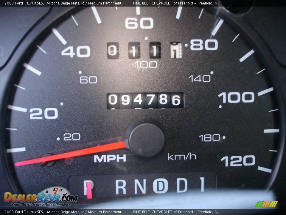 2003 Ford Taurus SES Arizona Beige Metallic / Medium Parchment Photo #14