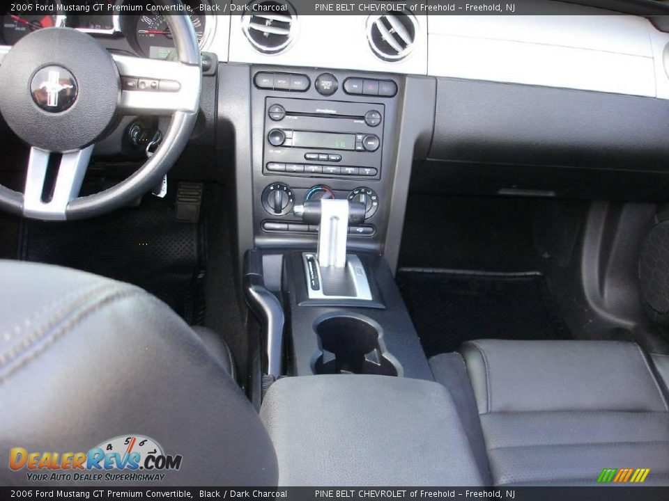 2006 Ford Mustang GT Premium Convertible Black / Dark Charcoal Photo #12