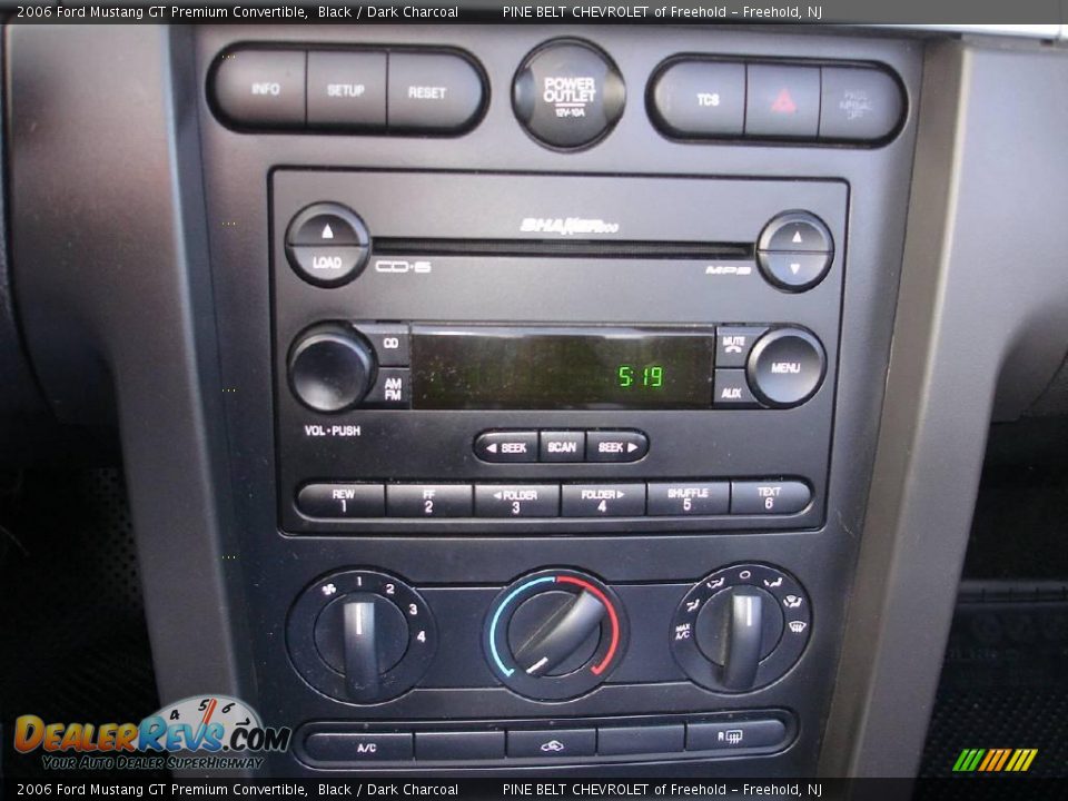 2006 Ford Mustang GT Premium Convertible Black / Dark Charcoal Photo #13