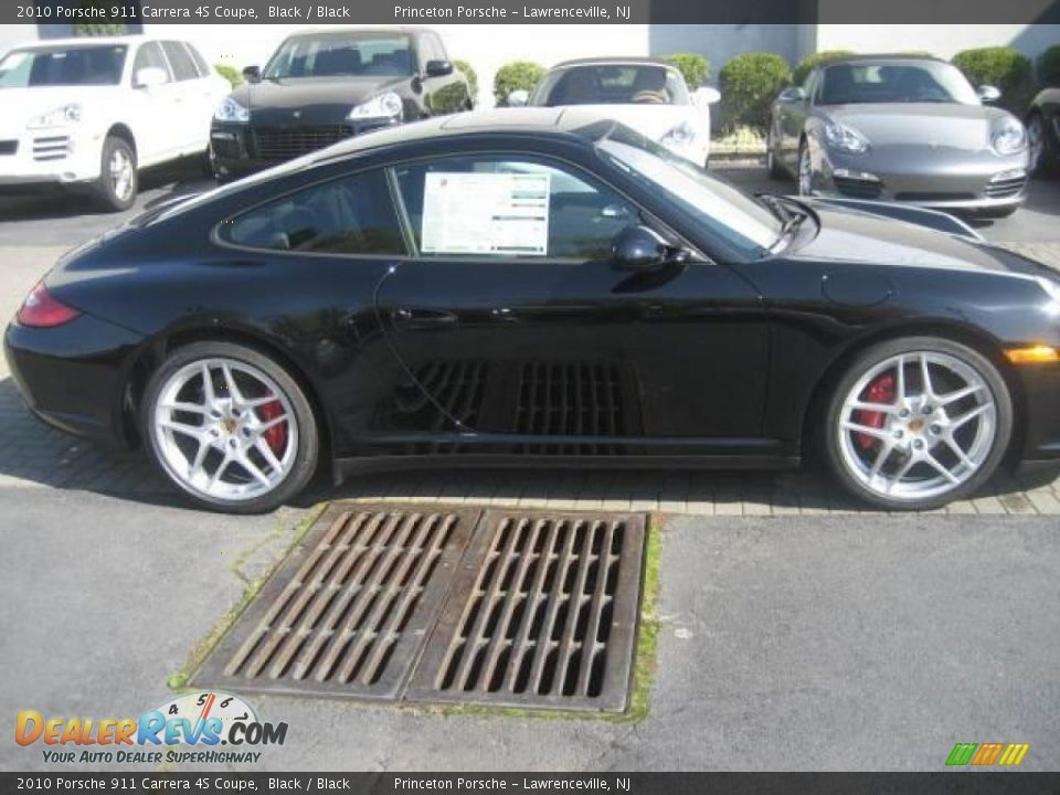 2010 Porsche 911 Carrera 4S Coupe Black / Black Photo #4
