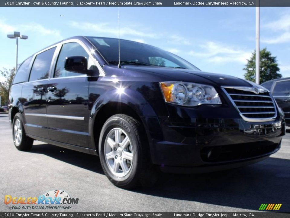 2010 Chrysler Town & Country Touring Blackberry Pearl / Medium Slate Gray/Light Shale Photo #4