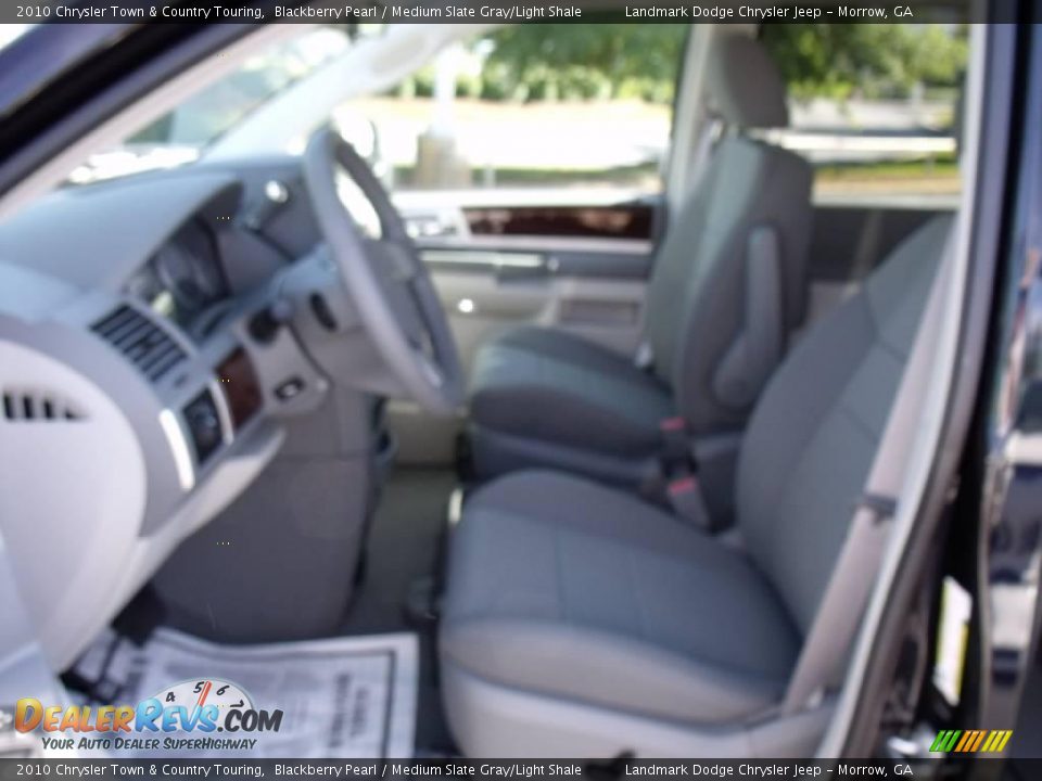 2010 Chrysler Town & Country Touring Blackberry Pearl / Medium Slate Gray/Light Shale Photo #6