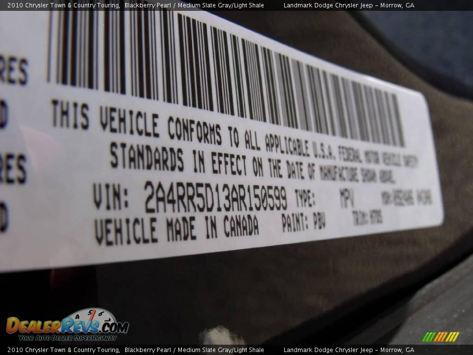 2010 Chrysler Town & Country Touring Blackberry Pearl / Medium Slate Gray/Light Shale Photo #15