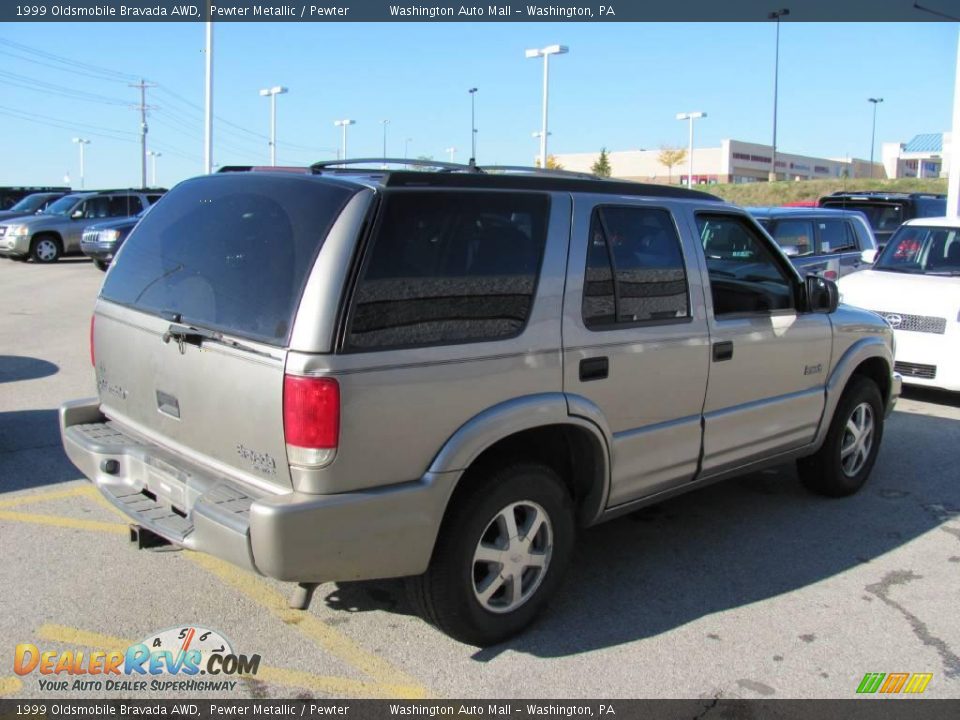 1999 Oldsmobile Bravada AWD Pewter Metallic / Pewter Photo #4