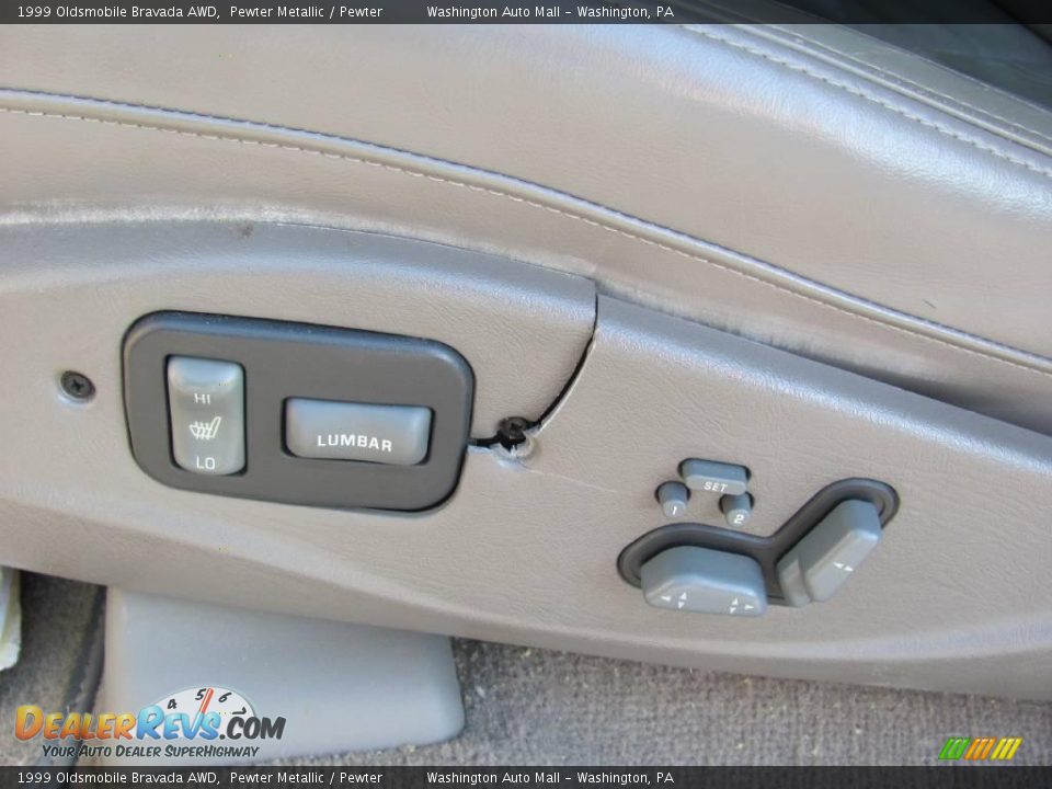 1999 Oldsmobile Bravada AWD Pewter Metallic / Pewter Photo #13