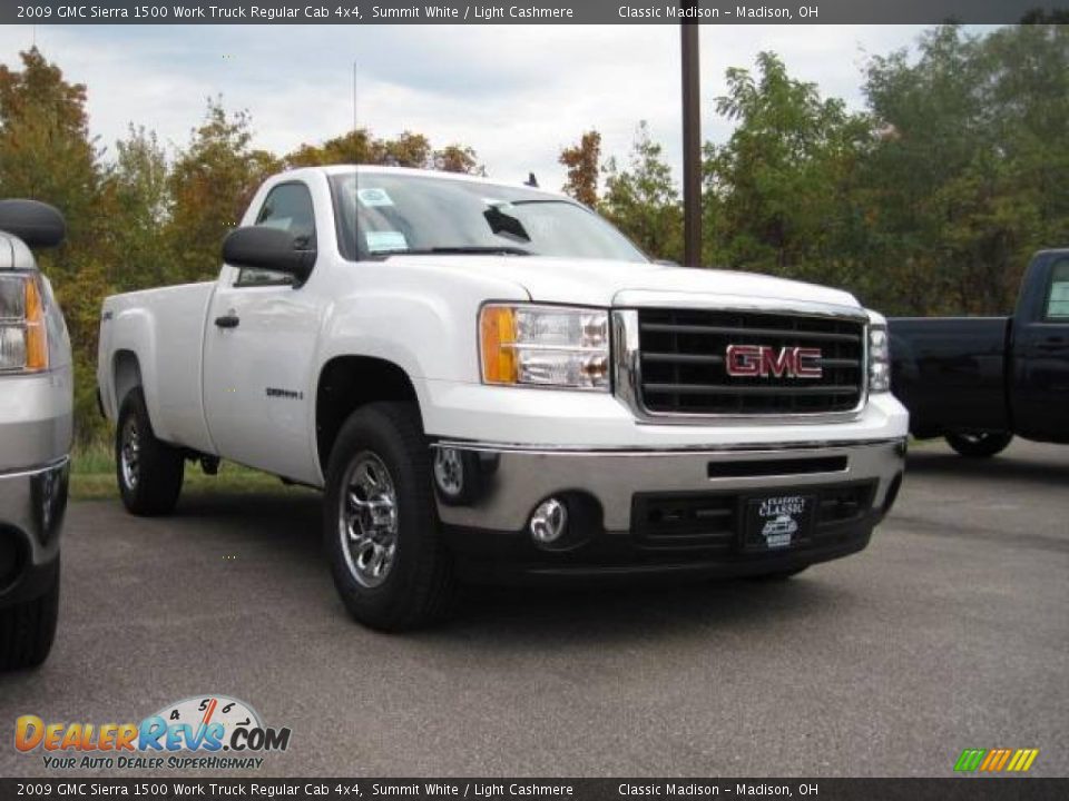 2009 GMC Sierra 1500 Work Truck Regular Cab 4x4 Summit White / Light Cashmere Photo #3