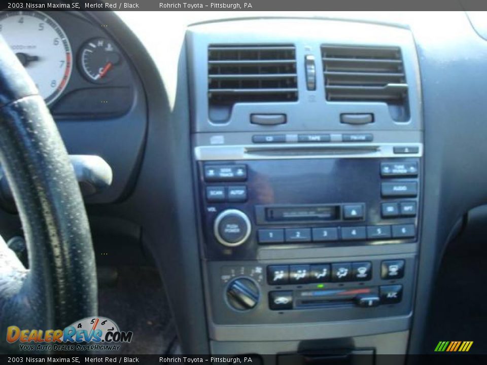 2003 Nissan Maxima SE Merlot Red / Black Photo #18