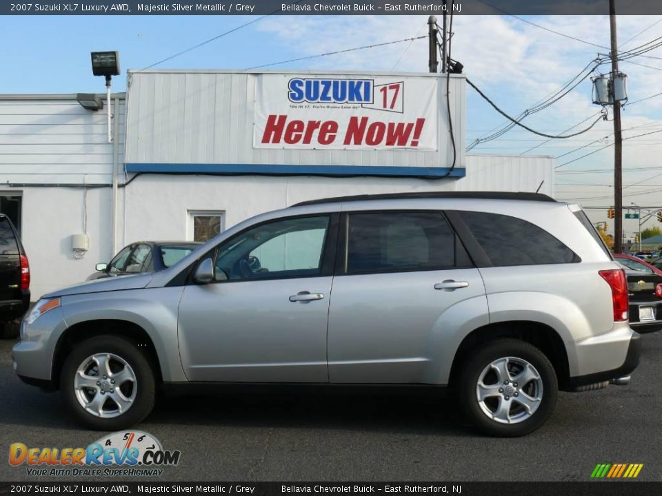 2007 Suzuki XL7 Luxury AWD Majestic Silver Metallic / Grey Photo #1