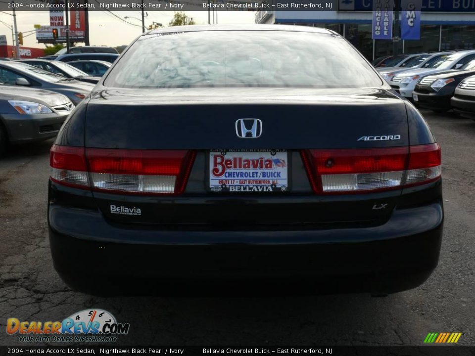 2004 Honda Accord LX Sedan Nighthawk Black Pearl / Ivory Photo #5