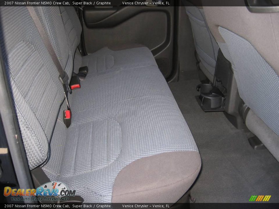 2007 Nissan Frontier NISMO Crew Cab Super Black / Graphite Photo #11