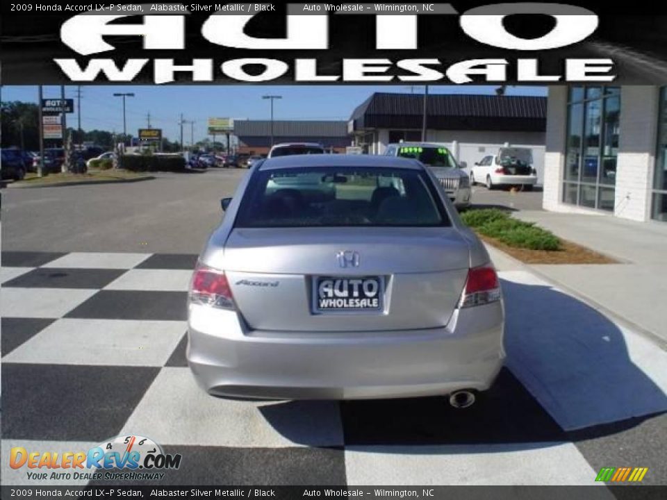 2009 Honda Accord LX-P Sedan Alabaster Silver Metallic / Black Photo #3