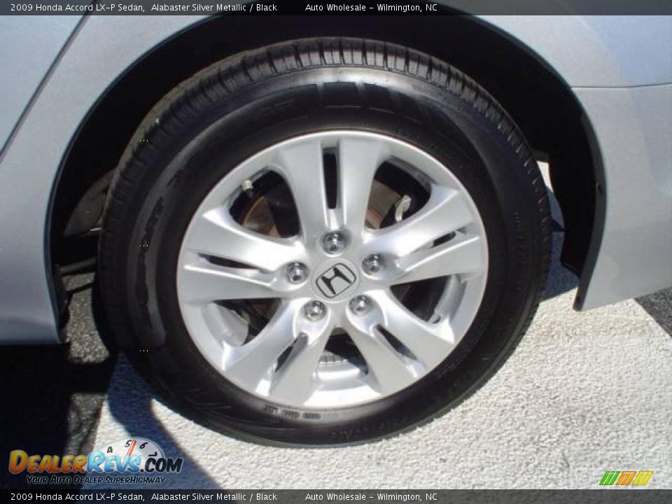 2009 Honda Accord LX-P Sedan Alabaster Silver Metallic / Black Photo #4