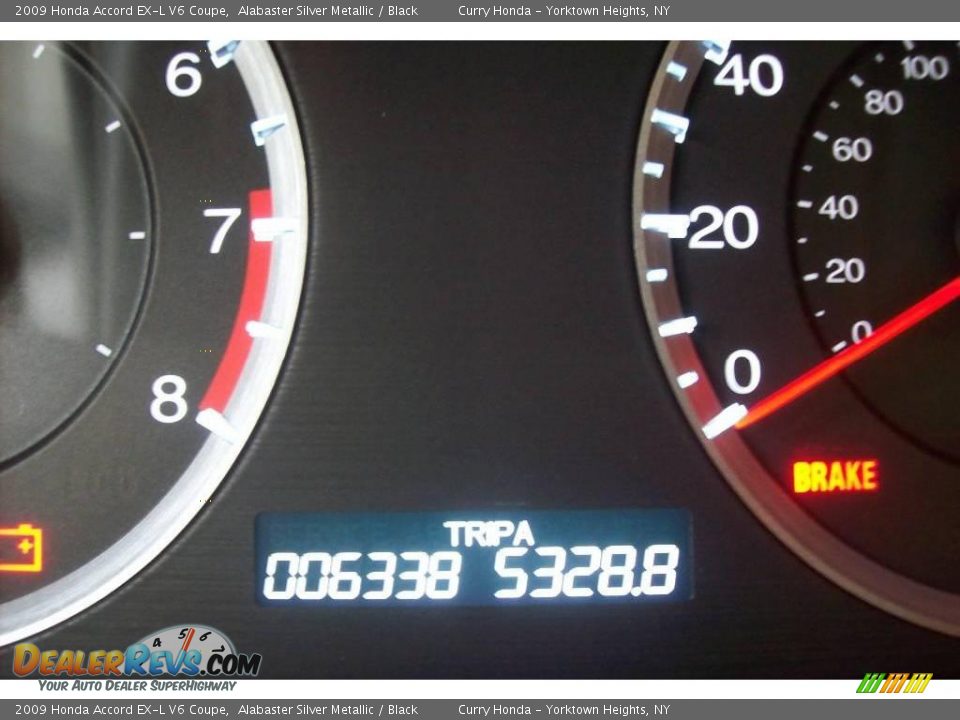 2009 Honda Accord EX-L V6 Coupe Alabaster Silver Metallic / Black Photo #6