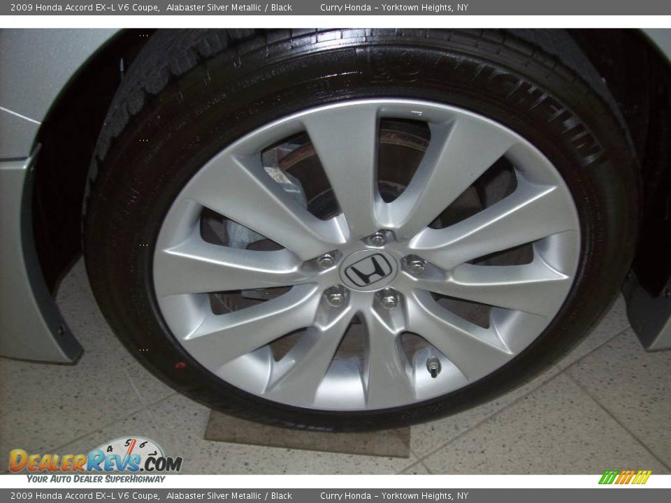 2009 Honda Accord EX-L V6 Coupe Alabaster Silver Metallic / Black Photo #12