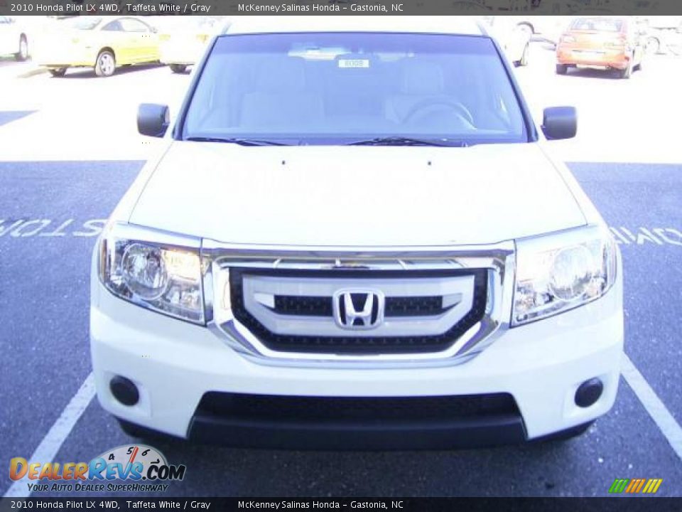 2010 Honda Pilot LX 4WD Taffeta White / Gray Photo #6