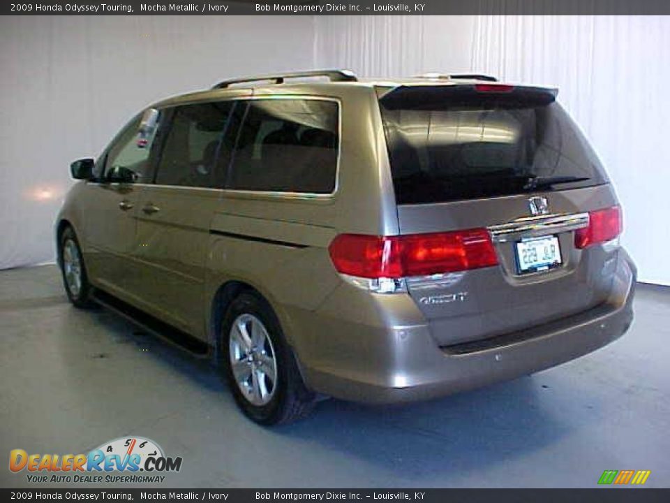 2009 Honda Odyssey Touring Mocha Metallic / Ivory Photo #23