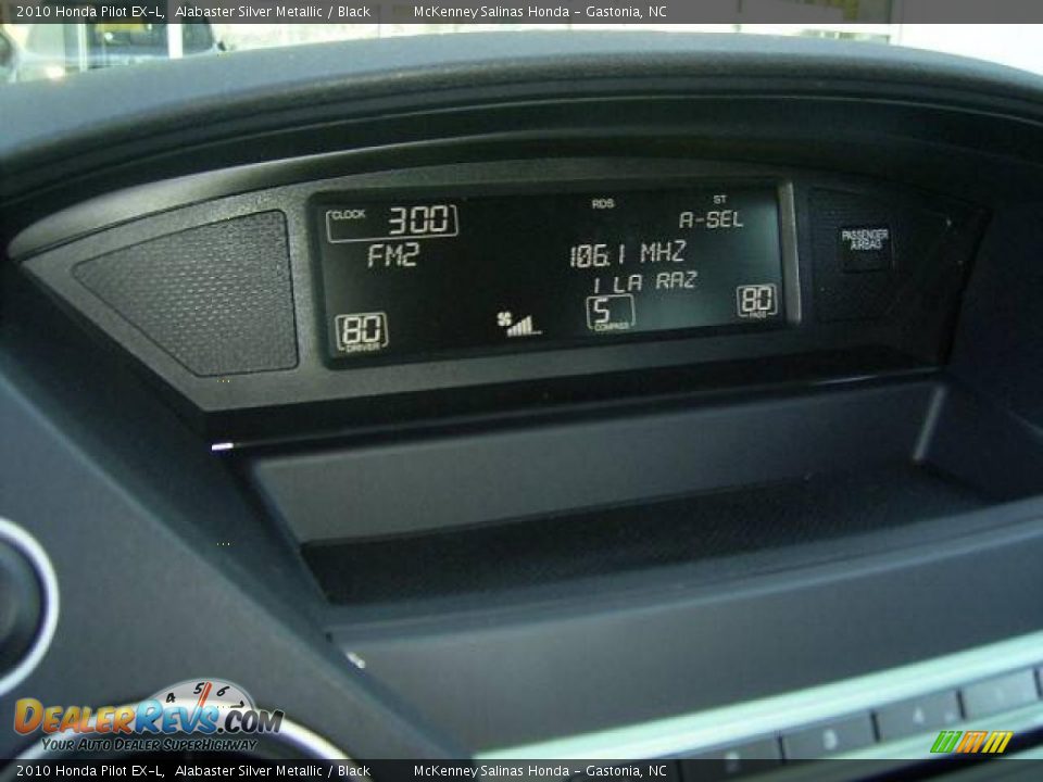 2010 Honda Pilot EX-L Alabaster Silver Metallic / Black Photo #28