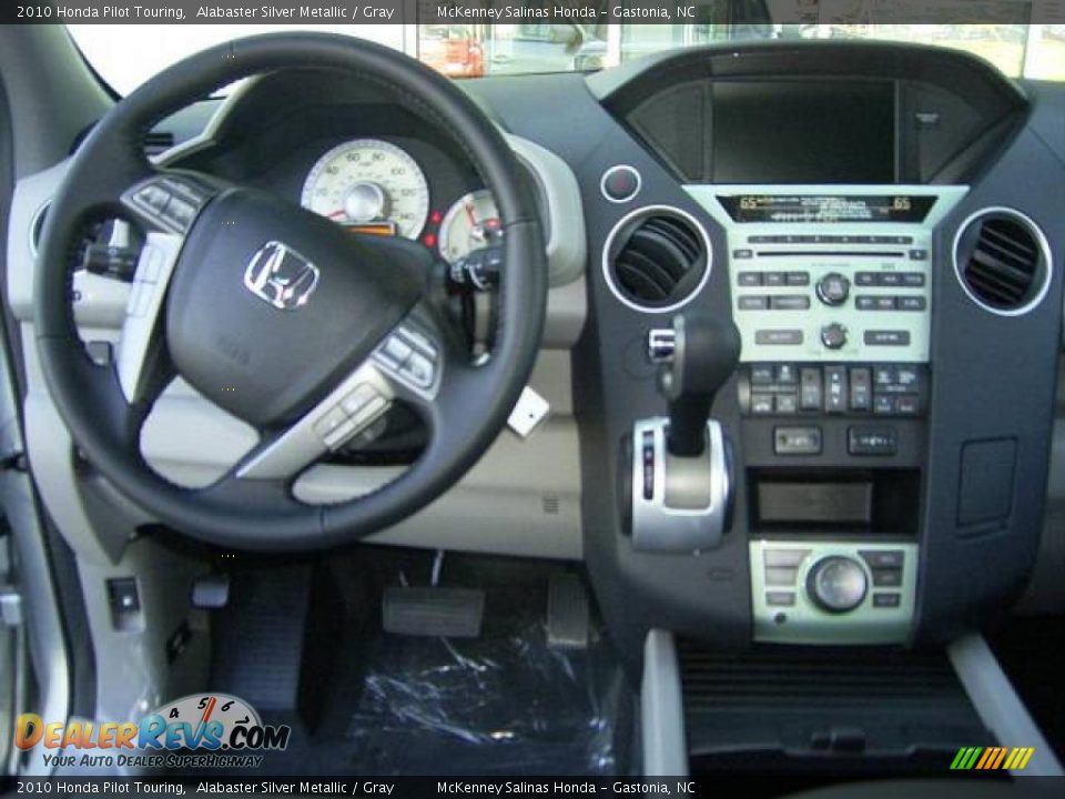 2010 Honda Pilot Touring Alabaster Silver Metallic / Gray Photo #24